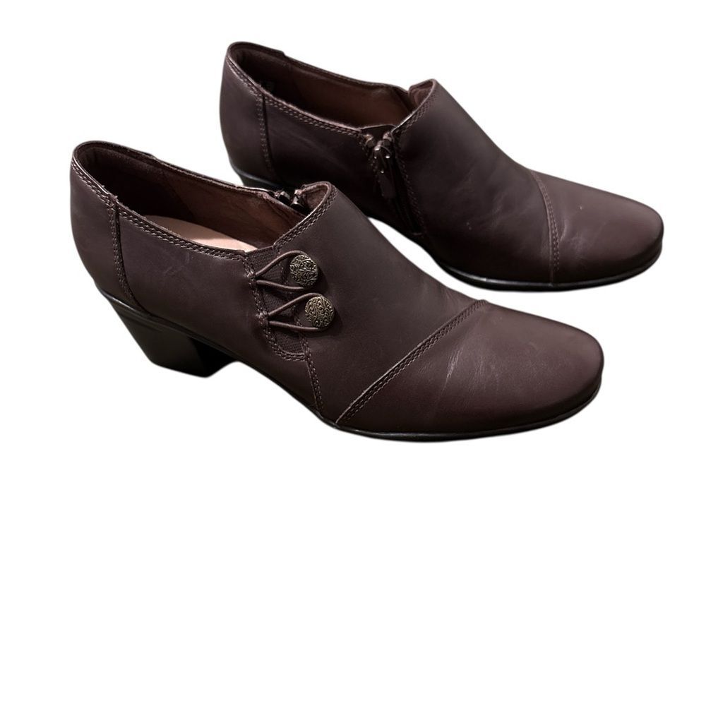 Clarks Emslie Warren Slip On Booties Loafers Heels Button Brown Leather Size 9 N
